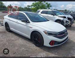 ڤۆڵکسواگن جێتا